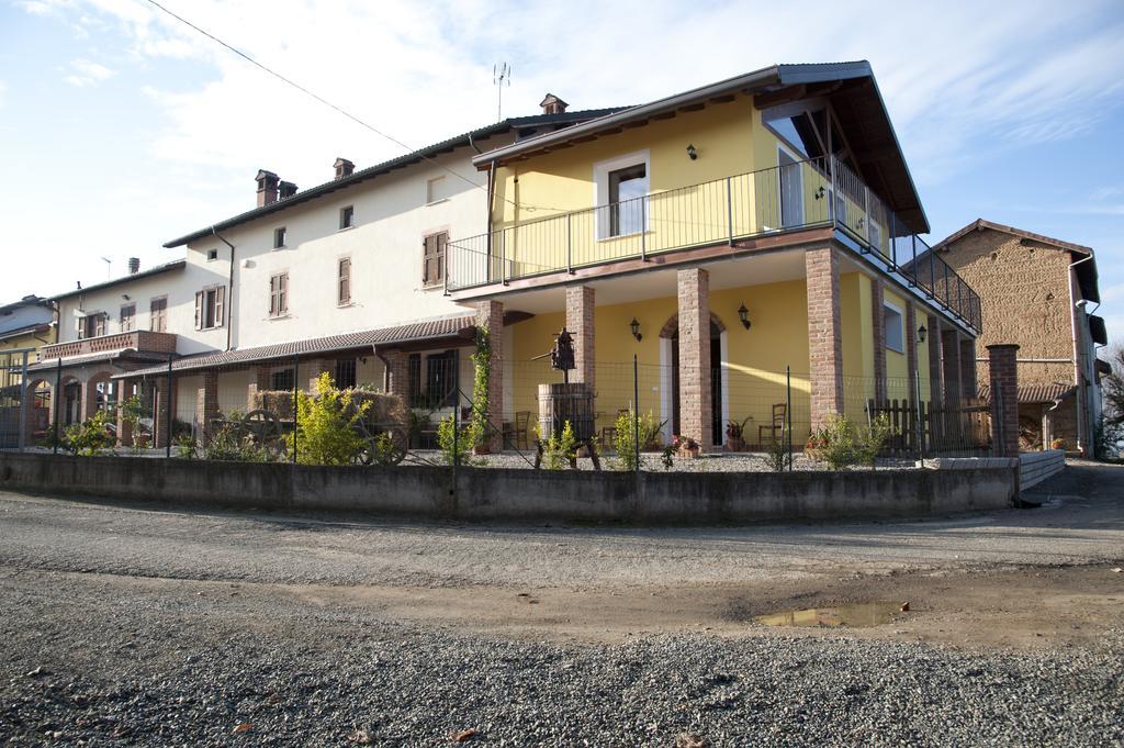 Agriturismo Il Vecchio Portico Francavilla Bisio Екстер'єр фото
