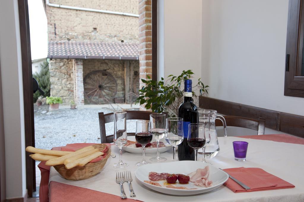Agriturismo Il Vecchio Portico Francavilla Bisio Екстер'єр фото