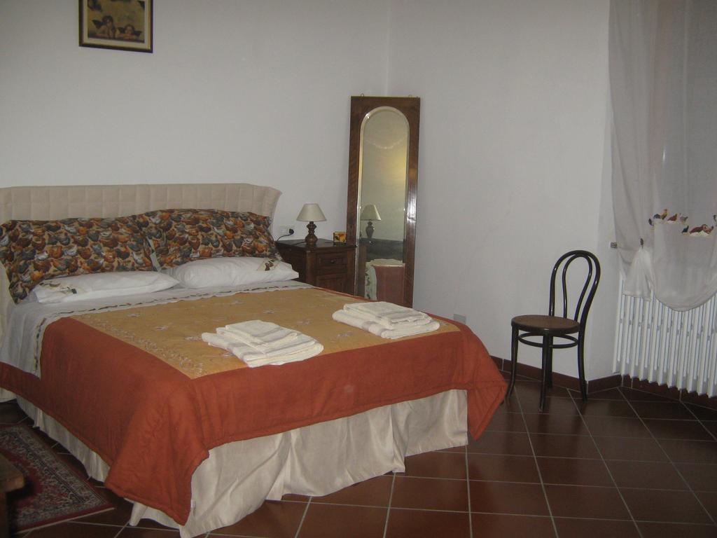 Agriturismo Il Vecchio Portico Francavilla Bisio Екстер'єр фото