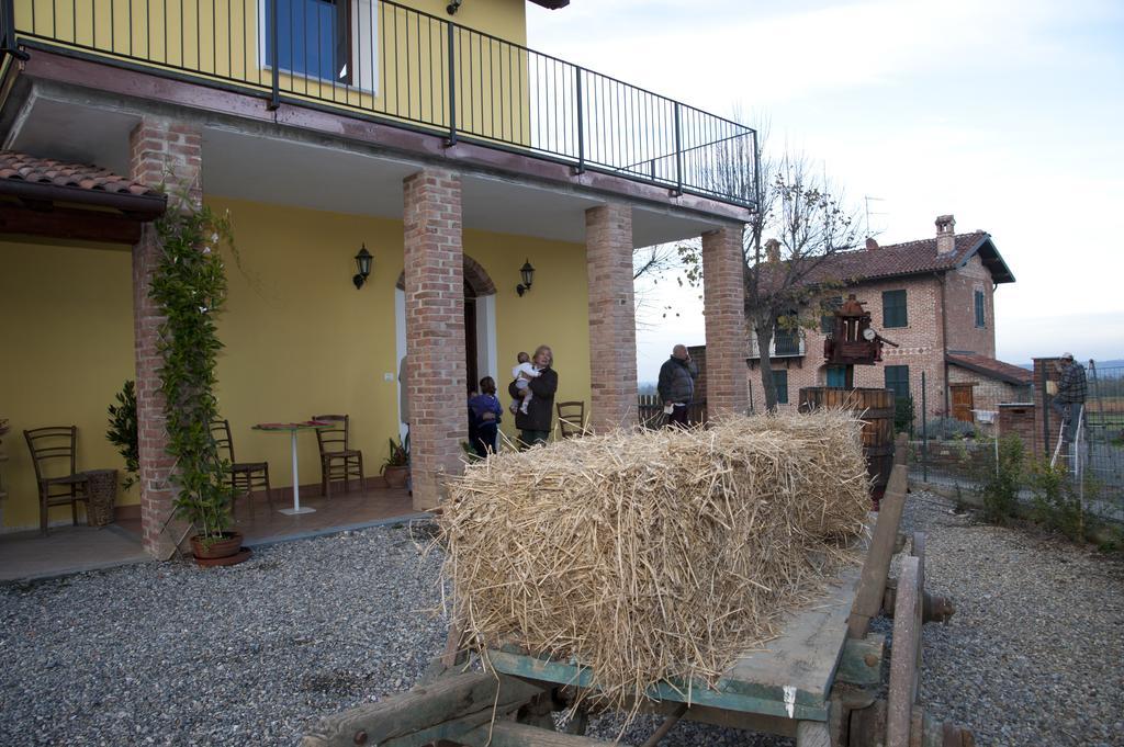 Agriturismo Il Vecchio Portico Francavilla Bisio Екстер'єр фото